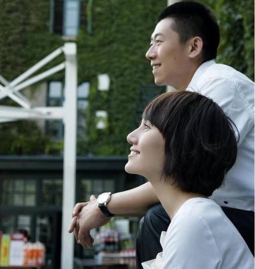 原创袁泉：与章子怡是同学，兜兜转转嫁给影帝夏雨，10年养育11个孩子