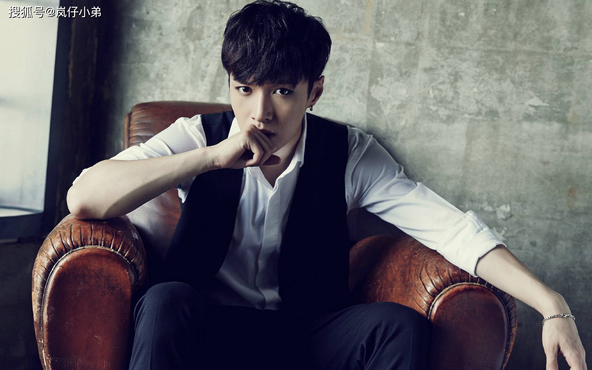 求生欲满满的视频 e4532b6a5e6d47eaadc9bee64ca135ea.jpeg