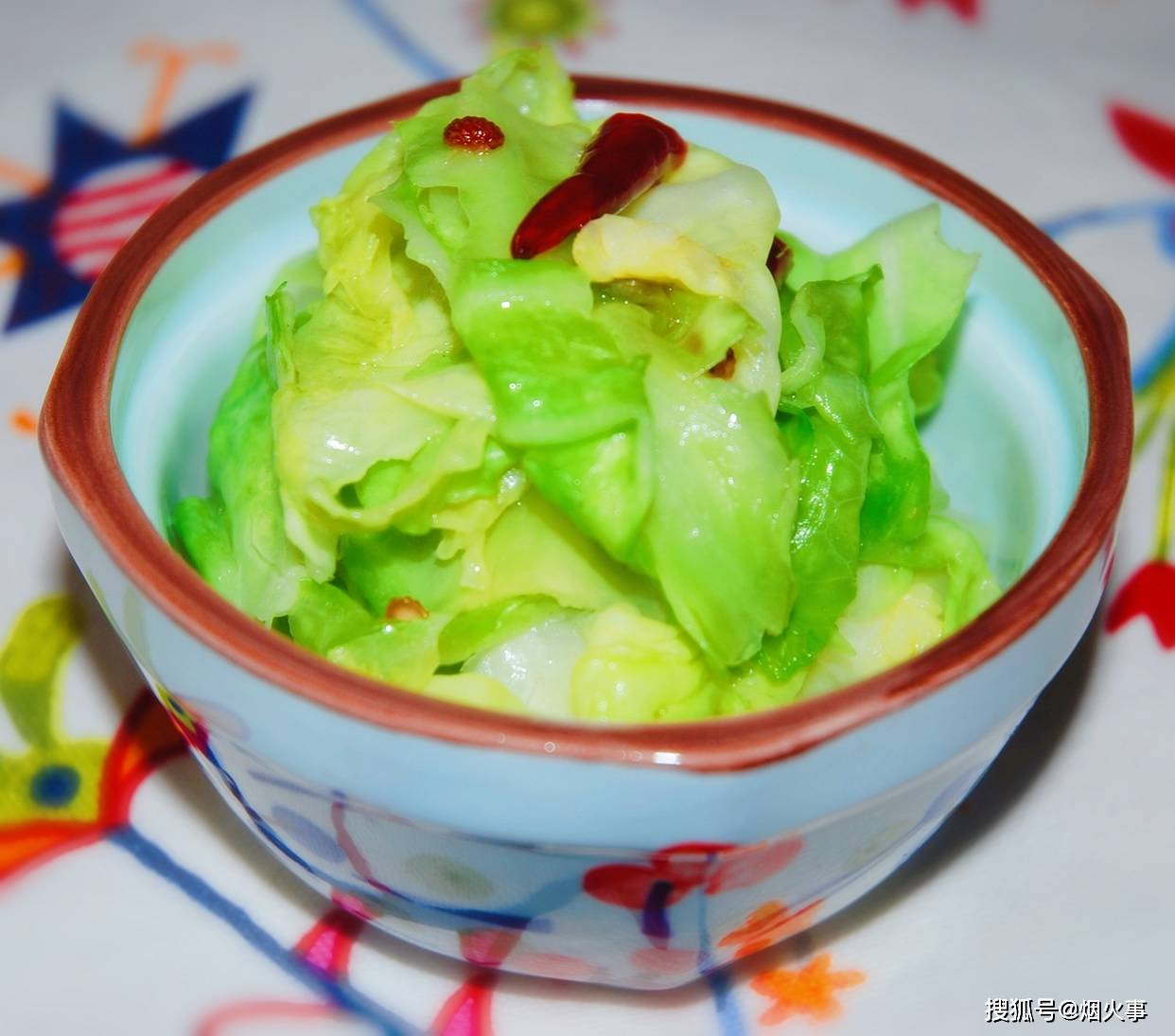 泡菜怎么做又脆又好吃青菜怎么泡 319fd3a90e754ddb879bc6507640c26f.jpeg