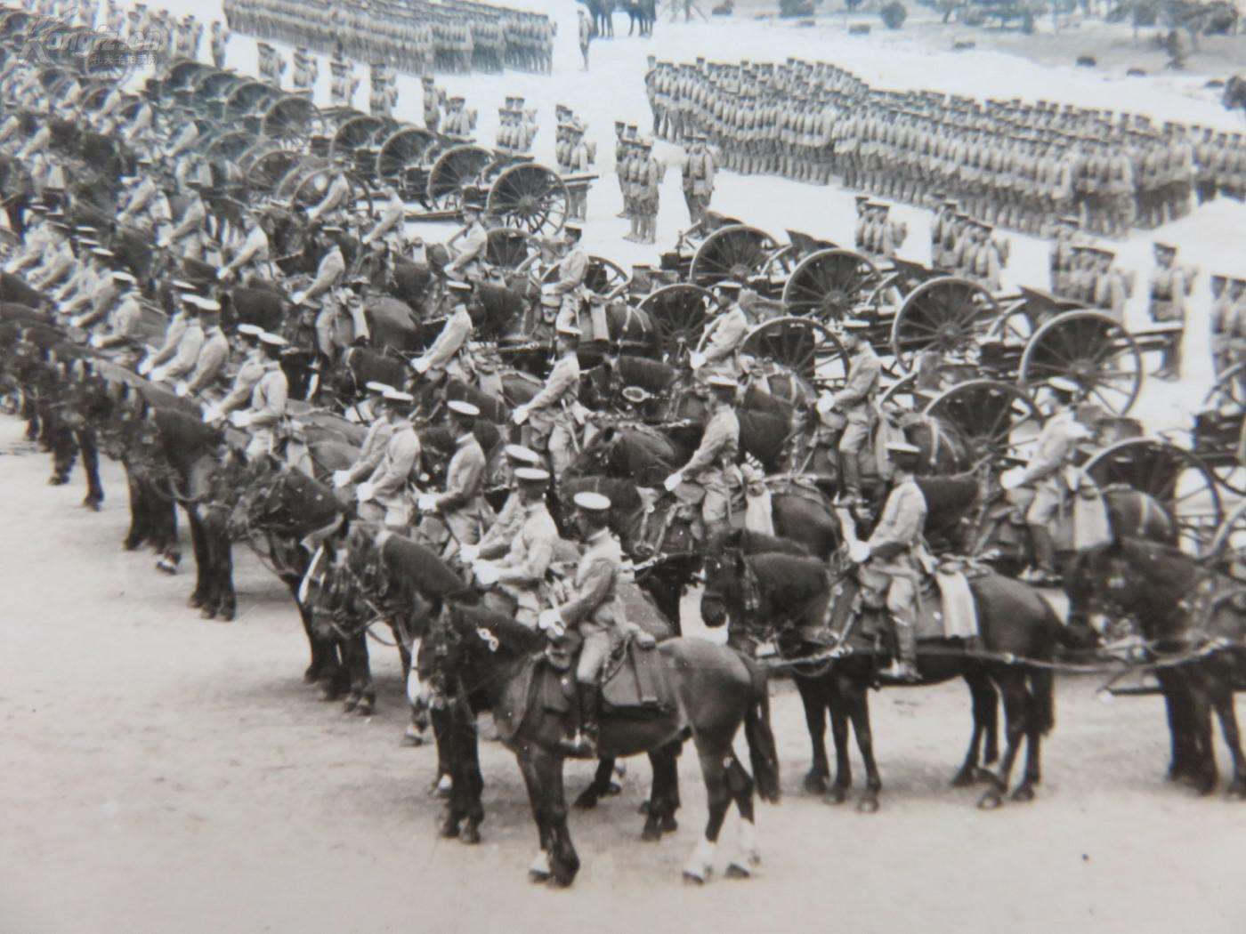 近60万日军成为俘虏，日本多次要求送回国内，最