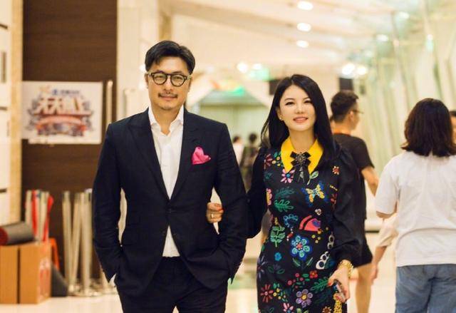 不理会丈夫道歉，李湘晒出家里“新成员”宠物