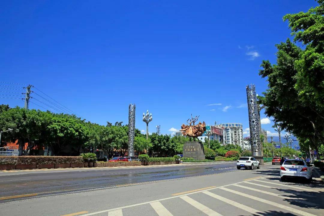 2020中国城市100强排名_2020年全球城市竞争力报告:全球顶级城市洗牌,深圳