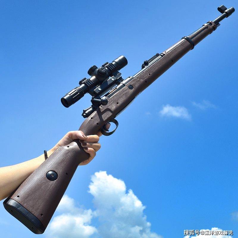 kar98k毛瑟步枪由gewehr 98式步枪改进而来,重量约为4公斤,有效射程