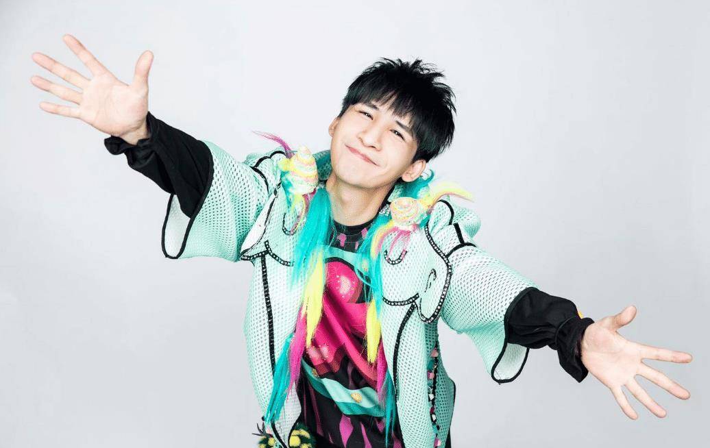 你笑起来真好看手势舞完整版3分钟 b1aa600f2f2044c281ac182a6de85e6a.jpeg