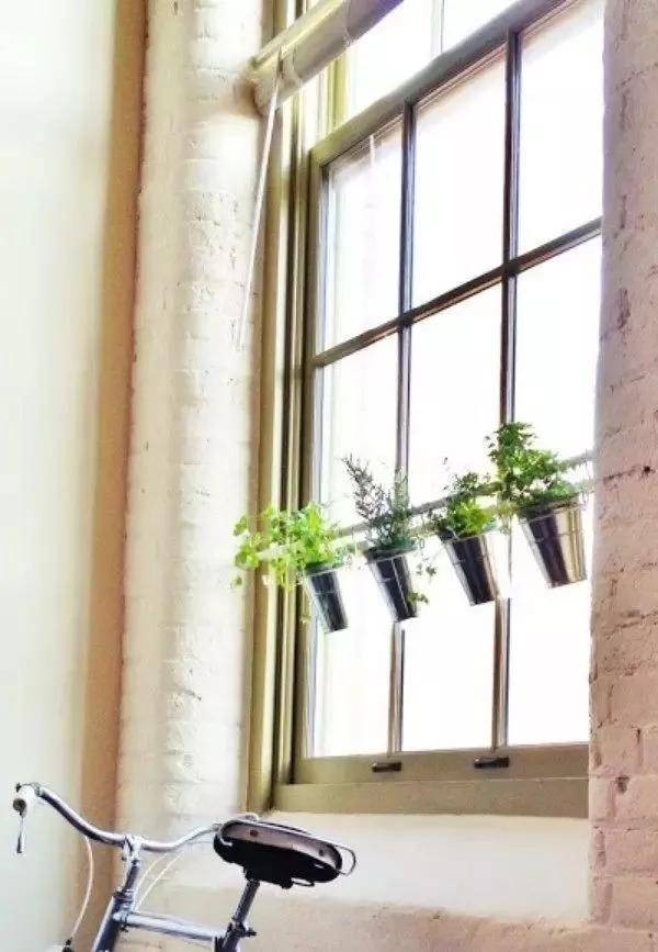 卫生间|没想到空间大了这么多生活小窍门：卧室、厨房、卫生间…加一根几块钱的棍子