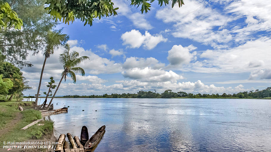 飞机的|巴布亚新几内亚游记-维外克-再见了朋友