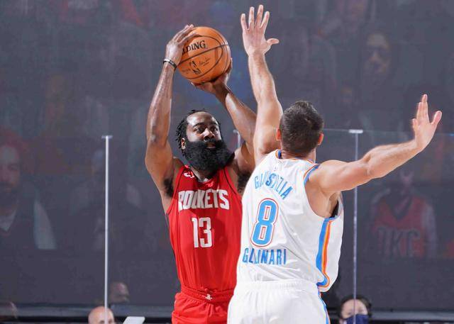 雷霆队球员战术 9e518260dd1c4180a48f18a14d697872.jpeg