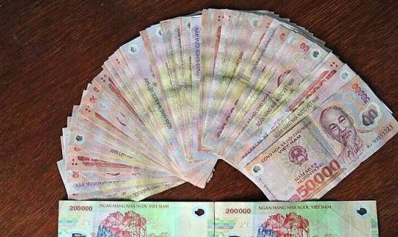 越南gdp与成都_中国与越南边界地图(3)