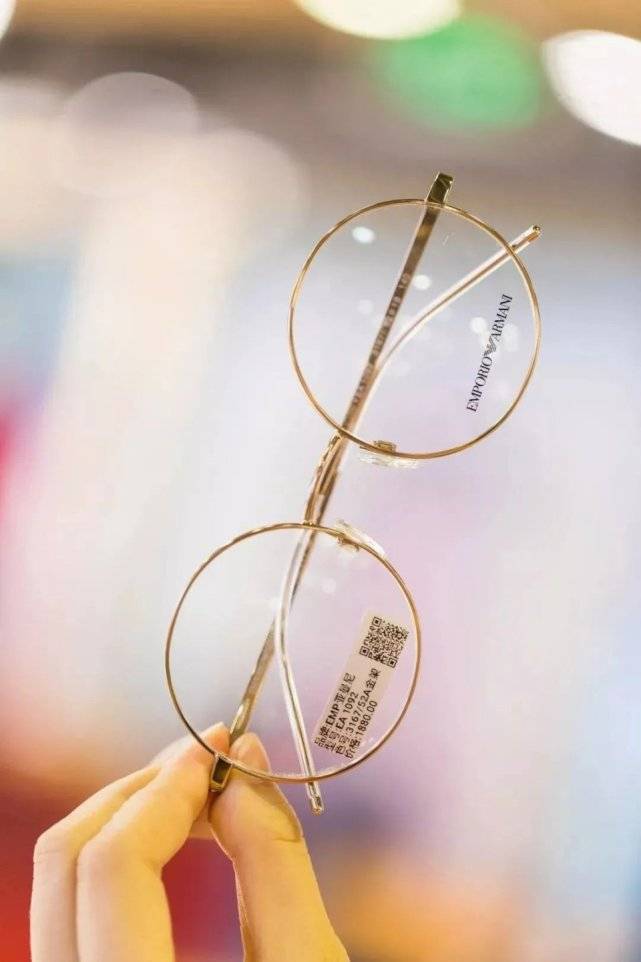 眼镜|正佳高空眼镜博览馆，1000+款网红镜框任选！