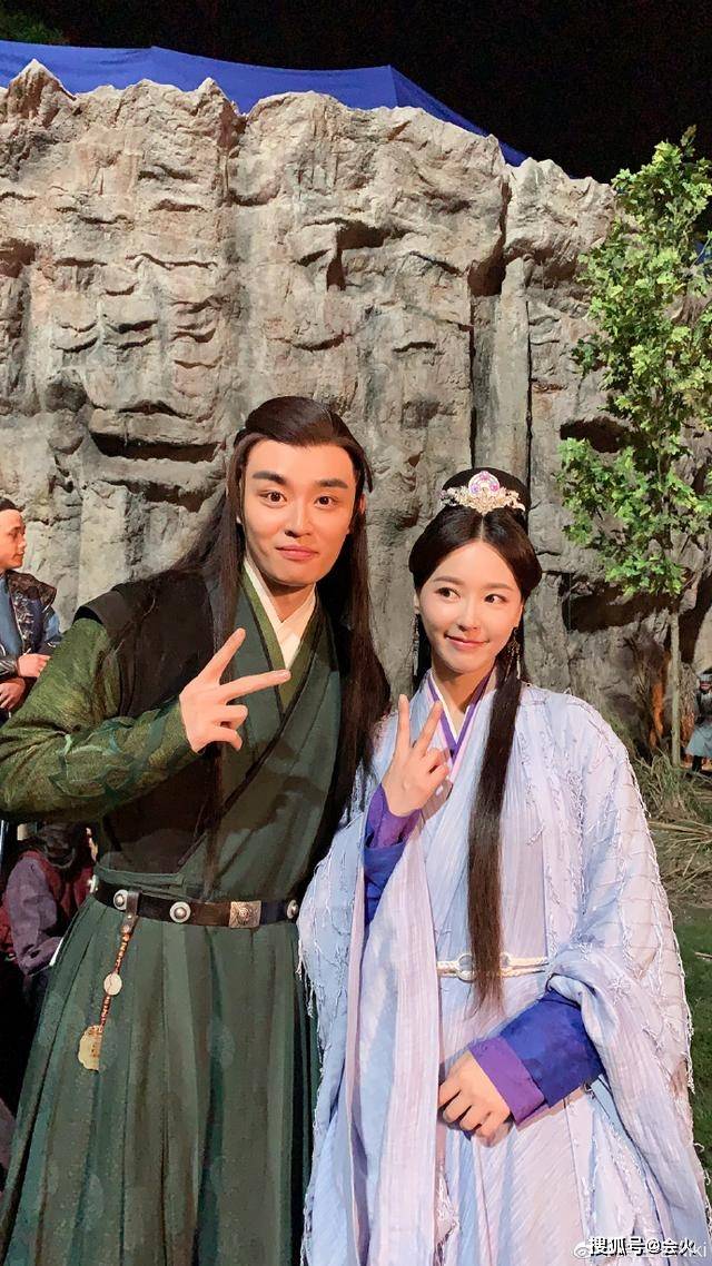 儿子|原创马景涛罕晒娃，俩儿模样帅气和爹太像，小21岁前妻为养娃再拍戏