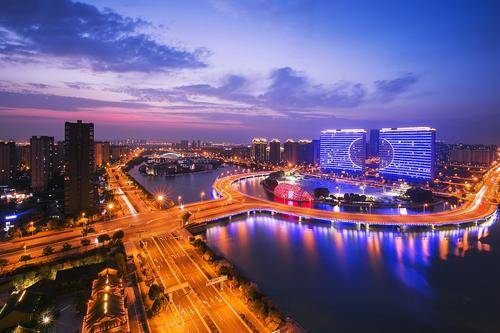 2020广州下半年gdp_广州地铁线路图2020(3)