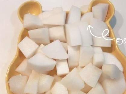 处理|中医推荐食疗法，只需两种食材孩子喉咙总有痰