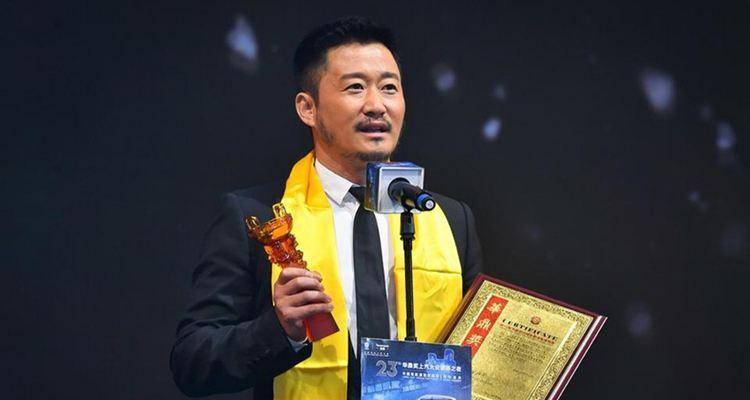 58岁导演陈木胜去世群星痛悼，吴京欠他10部戏，