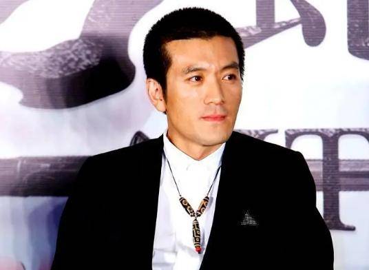 剧中|原创《琉璃》撞脸合集：璇玑神似古装最丑男主，男配像是杨子亲兄弟