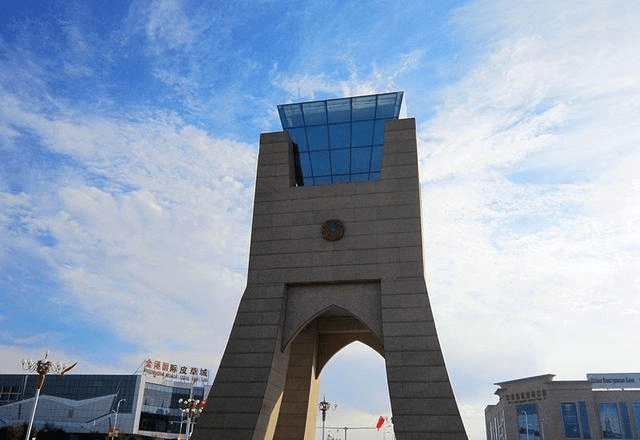 哈萨克斯坦有多少人口_哈萨克斯坦人口密度图(2)