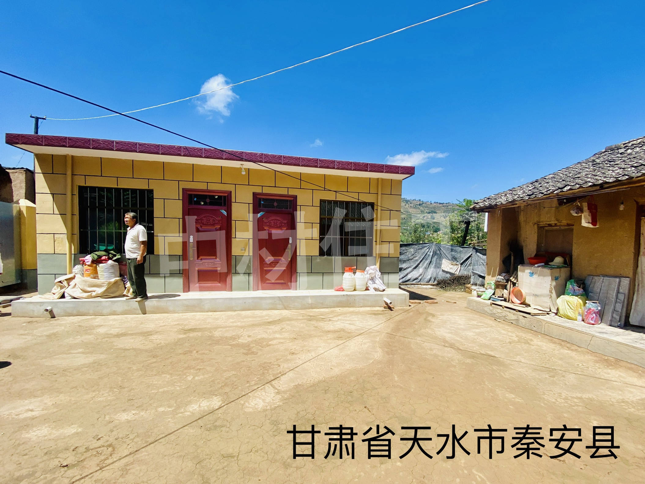 翻山越岭 为你而来 中材住工模块建房 甘肃省天水站