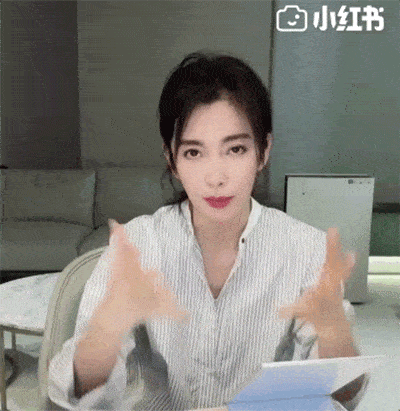 赵丽颖|47岁李冰冰同框32岁赵丽颖完全不输，她的冻龄秘诀竟然是敷面膜？