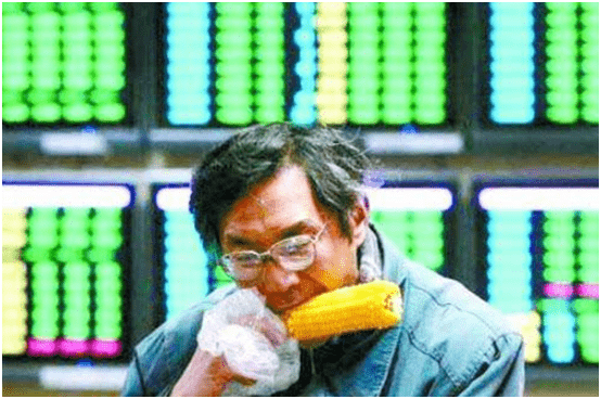 沃能|A股大回调，十八罗汉怂了！李大霄：创业板估值70倍，太高了！