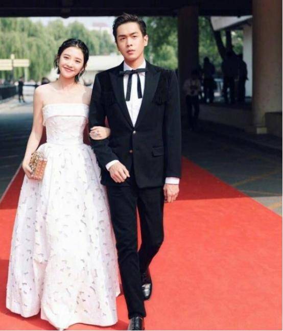 恋情|原创杨天真转行不顺?拿鹿晗恋情说事蹭热度,艺人都被她当摇钱树