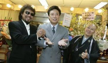 费玉清|原创费玉清姐姐欠债千万后失踪，如今她罕出现晒姐弟照，让人大吃一惊