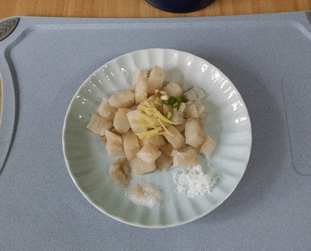 鳕鱼要煮多久 dcaca47f42e24fe9b9d397899676c027.png