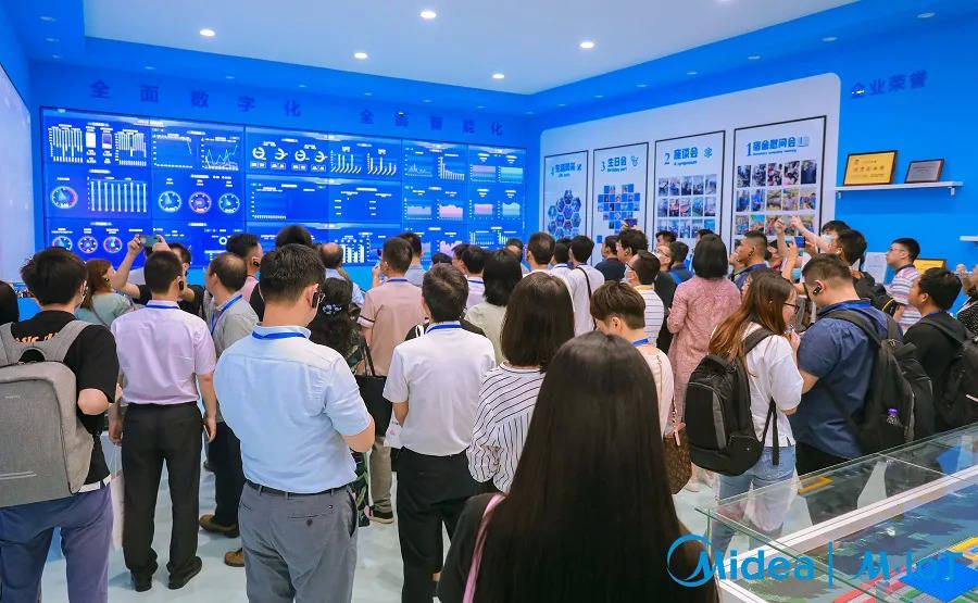“走进美的工业互联网”无锡站：最强矩阵联合亮相世界级软硬结合产品-家电圈官网