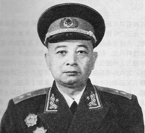 1955年授衔时,这位开国中将笑道:这个荣誉只有我享受到了_手机搜狐网