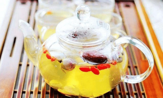 如何煮花茶 5eee5ccb09754b77b1ae9e1d837e5995.png
