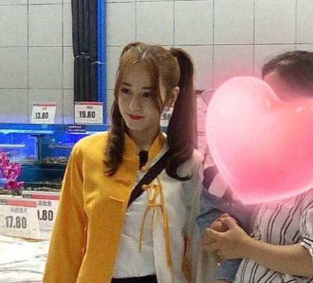 马尾|“哪吒头”过时了,看迪热巴的“双马尾”变少女,路人:美到爆!