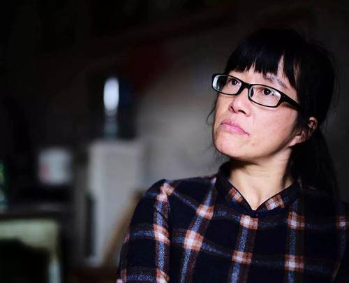 汤姆克鲁斯|原创武僧一龙粉丝：诗人余秀华长得并不丑，完全配得上汤姆克鲁斯