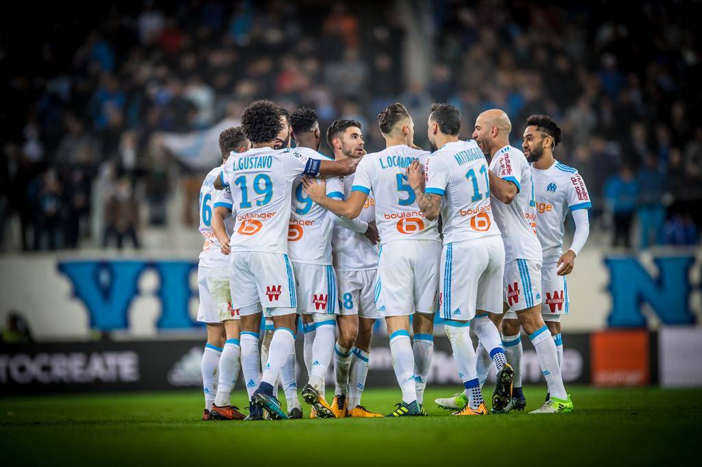 马赛排名_马赛石膏像