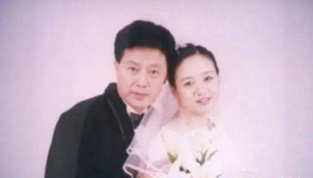 五朵金花|原创人生不易！跟巩俐并称“五朵金花”，爆红过也曾穷到靠一毛钱度日