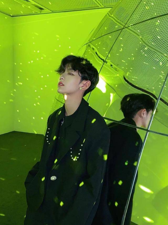 红人|网红挤破头都想参加的红人盛宴，到底是什么来头？