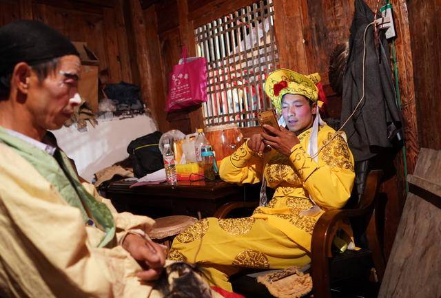 全村|中国最特别乡剧团：每年演一次，每次演三天，已经有150年历史