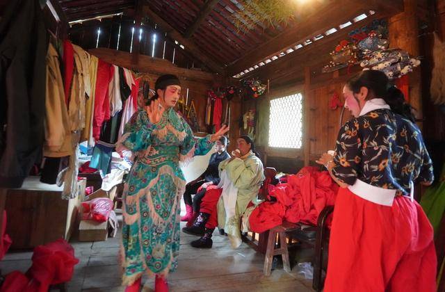 全村|中国最特别乡剧团：每年演一次，每次演三天，已经有150年历史