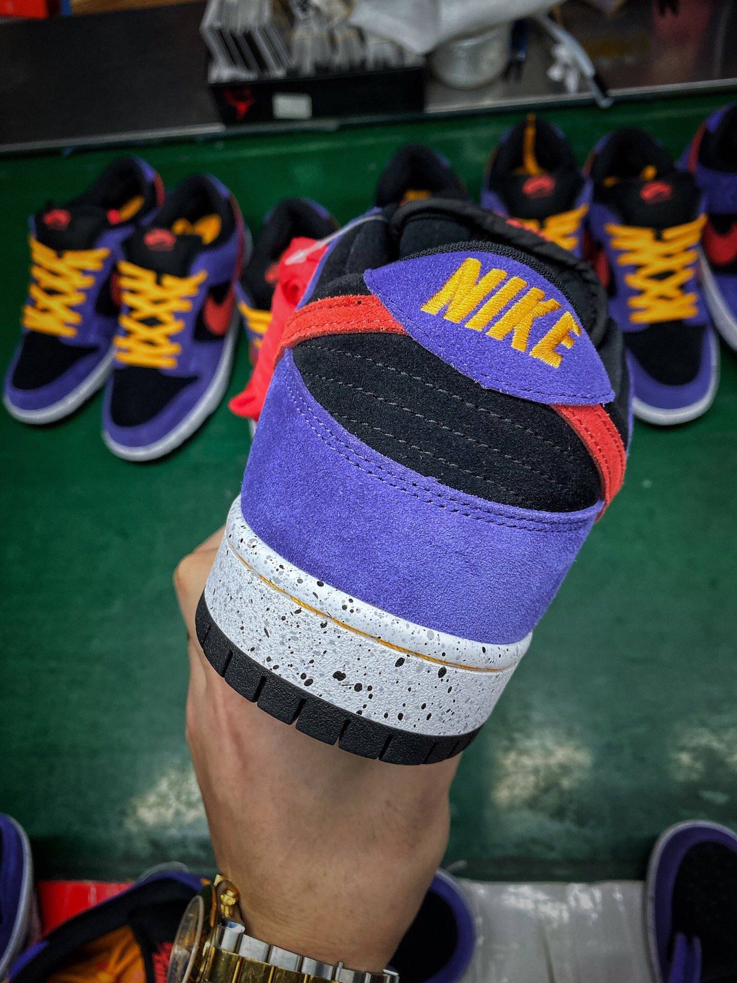 Nike|Dunk和《铁甲小宝》的联名款？蝎子莱莱配色来袭，回忆满满