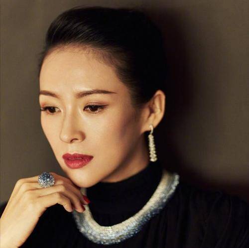 演技备受争议的baby，这次获得了章子怡的夸赞？