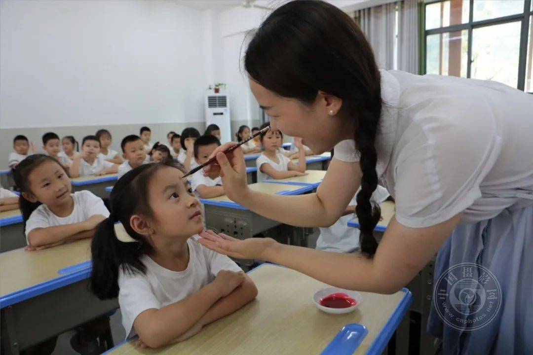 银奖|湖北宜昌：40万名学生返校