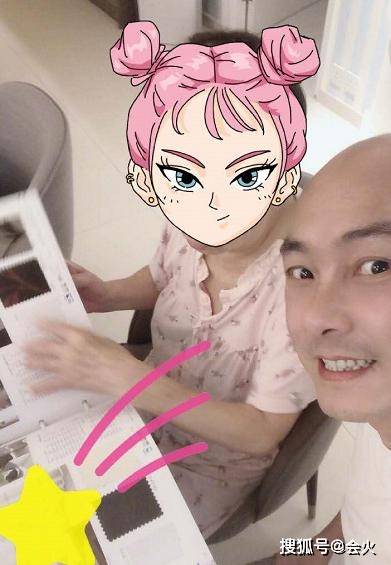 豪宅|原创张卫健1085万贱卖花园豪宅，弟弟曾猝死其中，亲兄弟有多年金钱恩怨