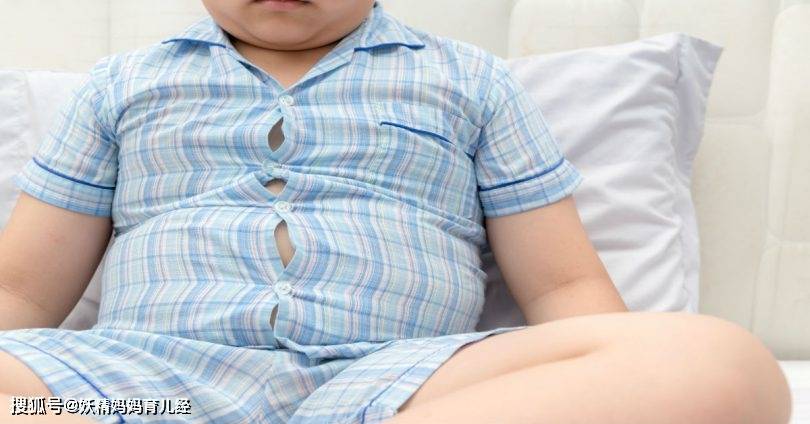 牛奶|很多妈妈不知情，天天买给孩子吃5种食品会让孩子早熟、长不高