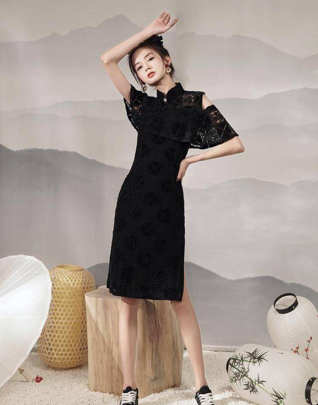 女生穿的旗袍 小裙子 5412327a1a3942e8bc31d06e3a172c01.jpeg