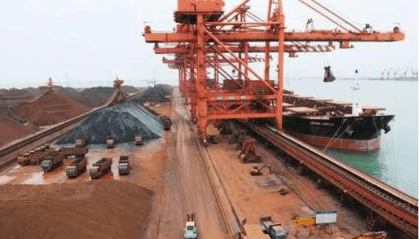 美国海外资产是国内GDP的几倍_美国gdp世界占比(2)