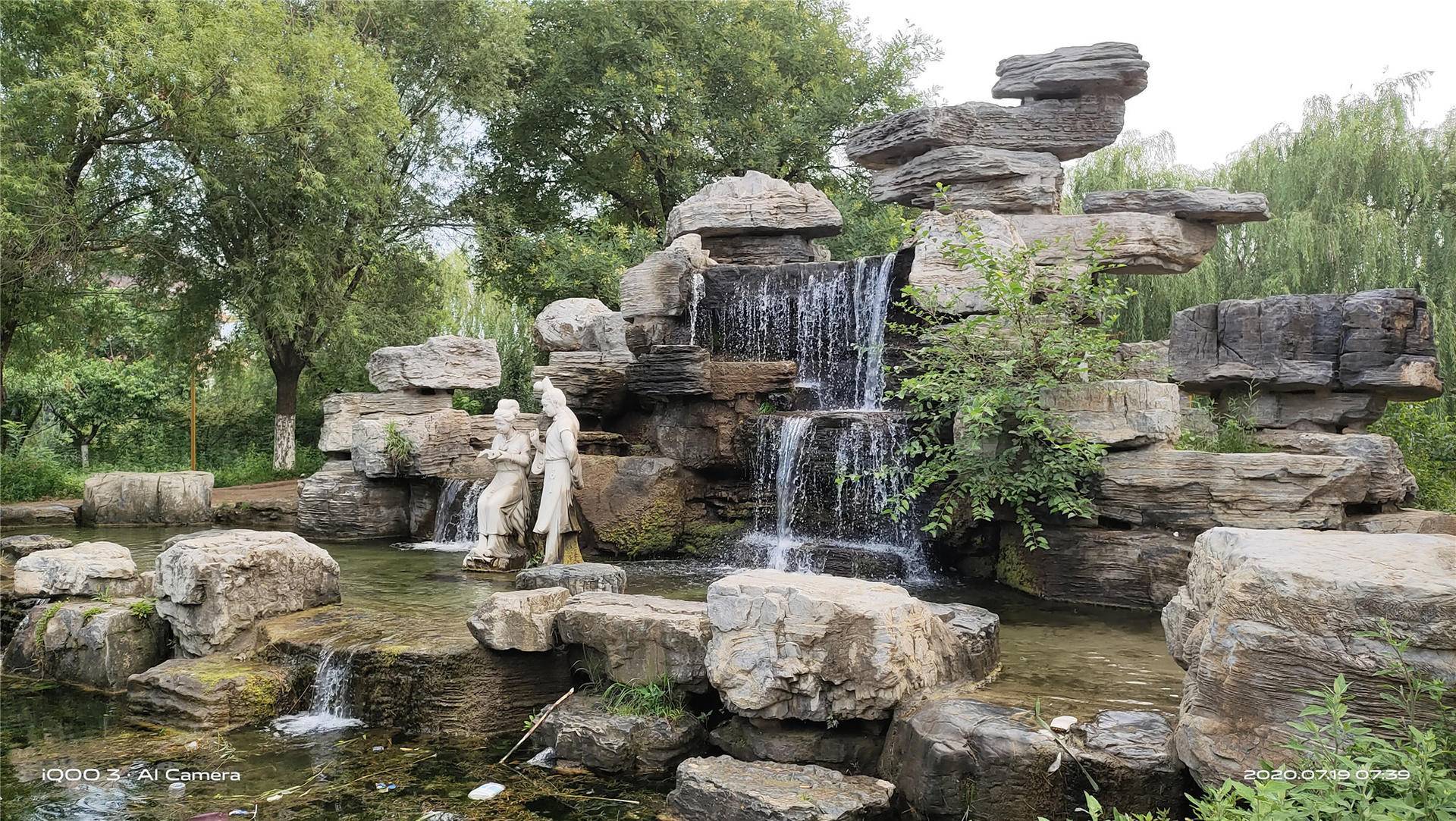 手感|iQOO 3变形金刚限量版，手感一流，要的就是这个范儿