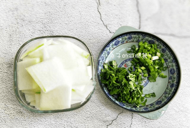 做什么菜可以用到白芝麻 e173df17438e4aa696dc6b89e1fdc0d7.png