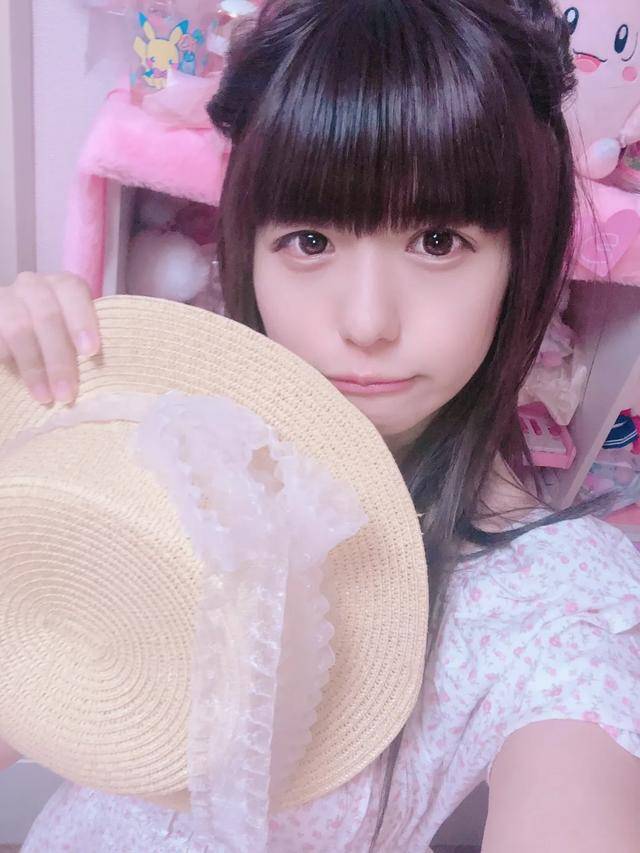 pippi|日本15岁患上“脱毛症”，却意外走上了新人生