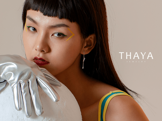 女性|花芽拍了拍你,并说:你爱自己的样子真的很美