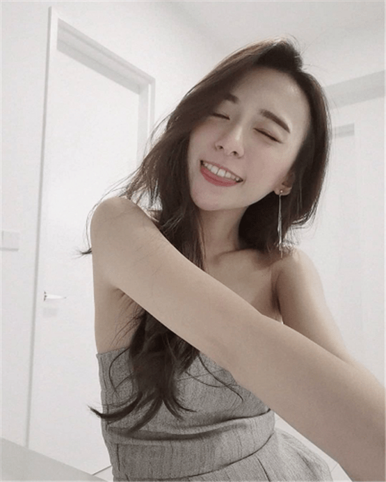 又一高颜值男星求婚成功,女方身材颜值都在线