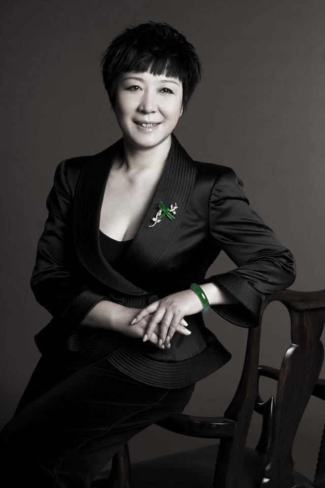 翡翠|昭仪翠屋创始人王云鹤：我做珠宝是为了让国粹走出国门