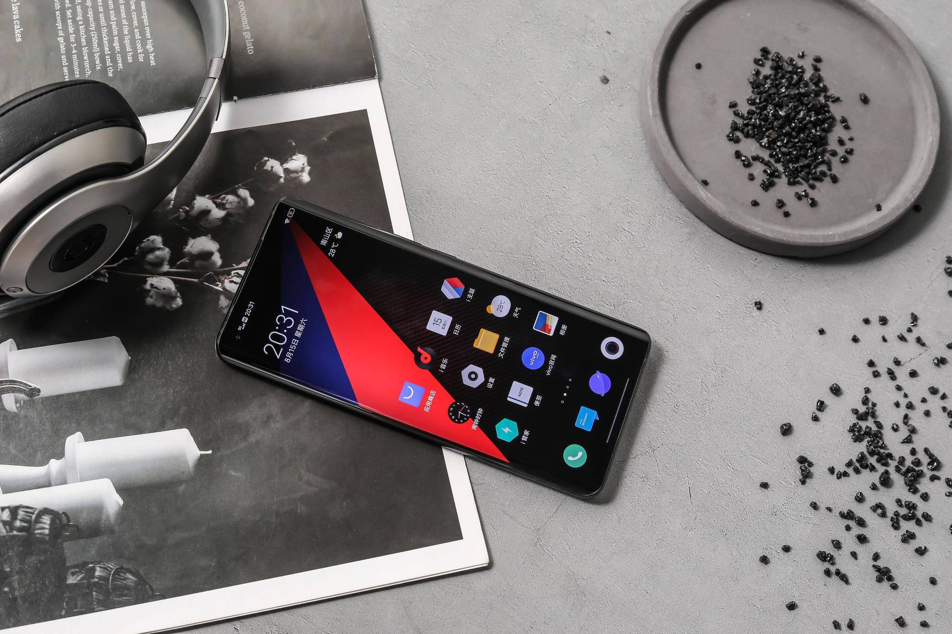 小米拍照手机续航强的手机 7cf61b271b1b47d09d0b6cc07866c744.jpeg