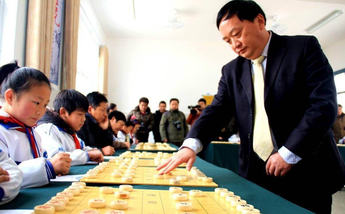 象棋大师盘点之:评论区让人念念不忘的大师,这不就来了吗